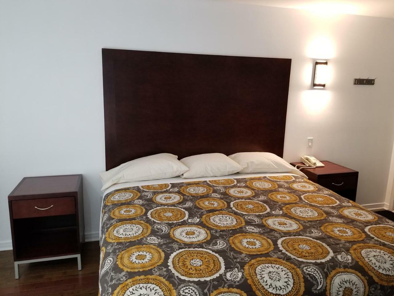 Meilleure Auberge Гатино Экстерьер фото